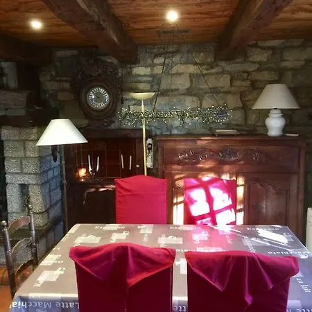 Maison De Vacances En Pierres *